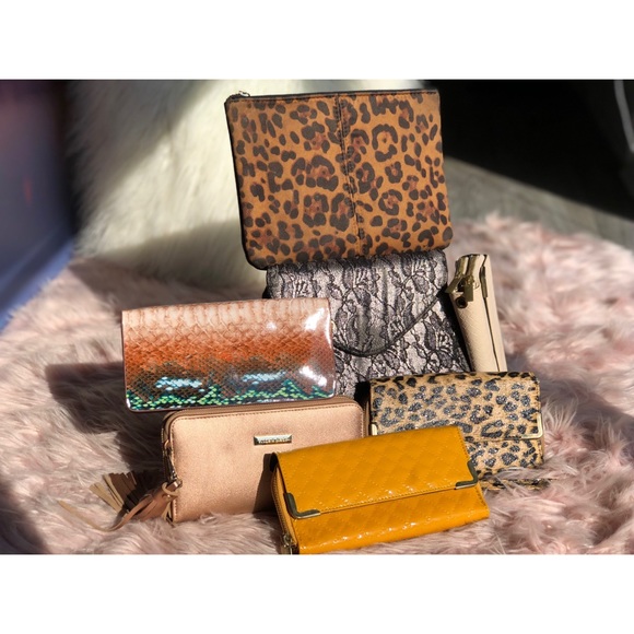 Various Clutches & Wallets Package Deal - Picture 2 of 7